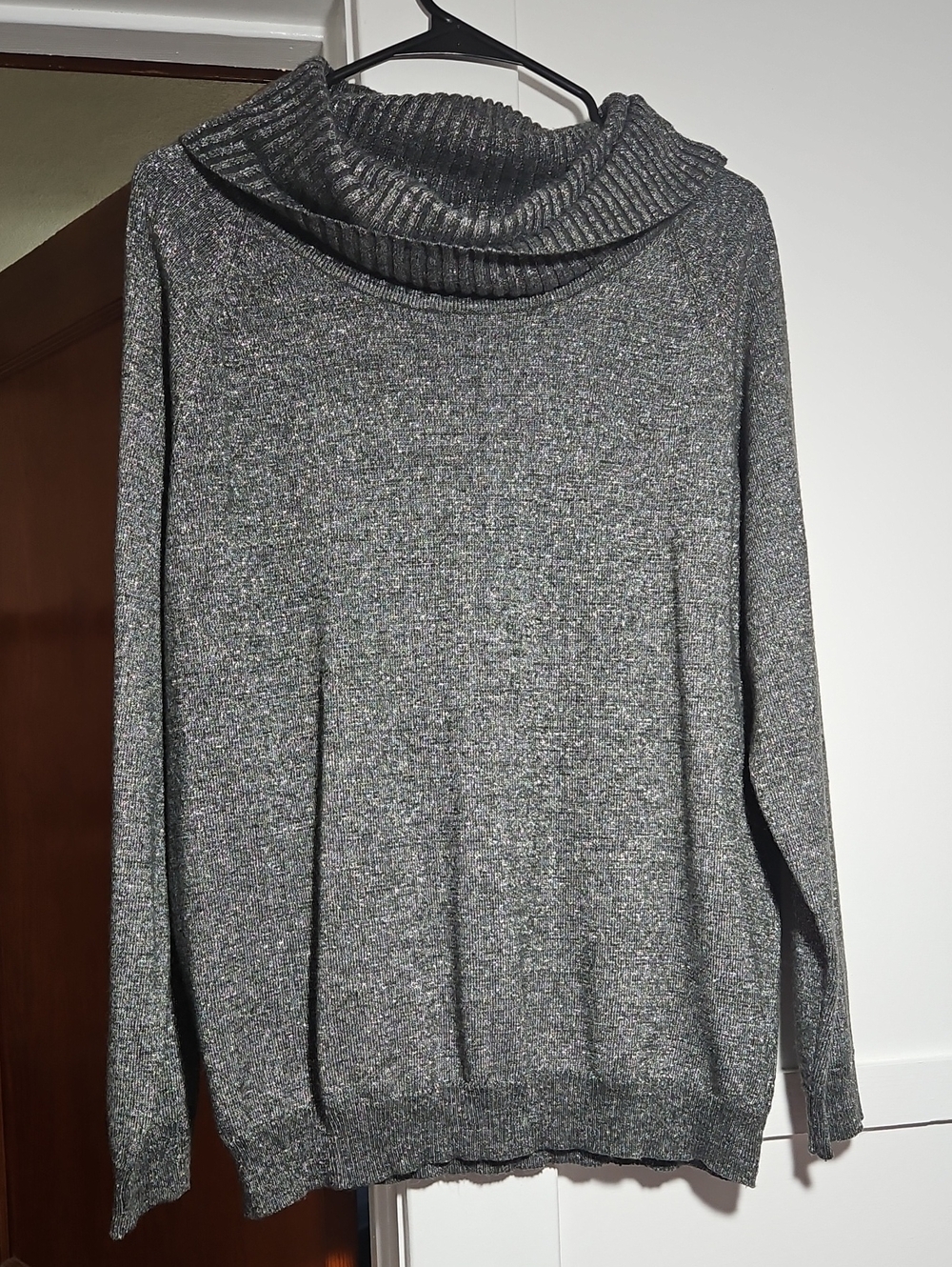 Simply Styled Stretchy Sparkly Dark Gray Cowl Neck Sweater Size Large EUC